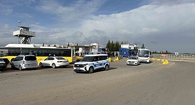 Narin Güran cinayetine ilişkin 6'sı tutuklu, 3'ü çocuk 15 sanık adliyeye getirildi