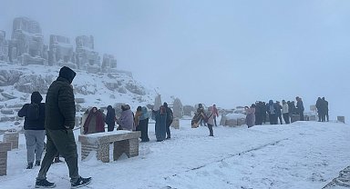 Nemrut Dağı, Nisan ayında beyaza büründü