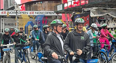 New York'ta Car Free Earth Day başladı! 54 sokak trafiğe kapatıldı!