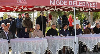 Niğde'de asırlık gelenek Yeşilburç Helva Şenliği coşkuyla gerçekleştirildi