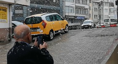 Niksar'da bahar yerini kışa bıraktı