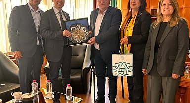 Nilüfer Belediyesi Halk Dansları Topluluğu Bulgaristan'da alkışları topladı