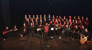 Nilüfer Türk Halk Müziği Korosu'ndan türkü şöleni