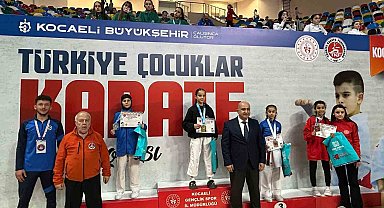 Nisa Eslem Türkiye ikincisi oldu