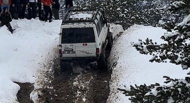 Nisanda kar safarisi