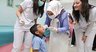 NÖHÜ'den minik öğrencilere ağız ve diş sağlığı eğitimi