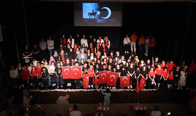 Odunpazarı Belediyesi İngilizce Atölyesi kursiyerleri "İngilizce Gecesi" düzenledi