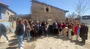 Öğrenciler Sarıkaya'nın turistik yerlerini gezdi