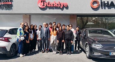 Öğrencilerden İhlas Haber Ajansı'na ziyaret