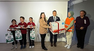 Öğrencilere bol ödüllü sıfır atık bilgi yarışması gerçekleştirildi