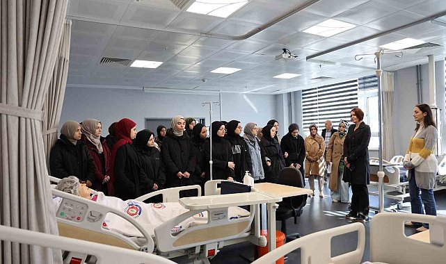 Öğrencilerin gelecek planlarında yol gösterici oldu