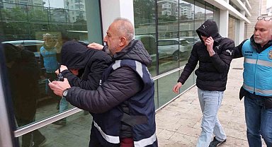 Okulda öğretmeni darp eden 2 kişi adliyeye sevk edildi