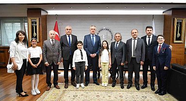 Okyanus, Büyükşehir Belediyesi başkanlık koltuğuna oturdu