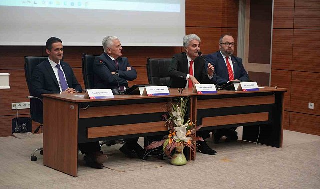 OMÜ Rektör Yardımcısı Kurnaz: "Samsun 2024 yılında yaklaşık 30 bin yabancı sağlık turistine ev sahipliği yaptı"