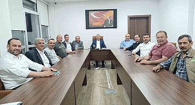 Önce halka soruyor, sonra uyguluyor