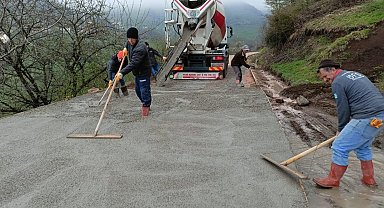 Ordu Aybastı'ya beton yol çalışması