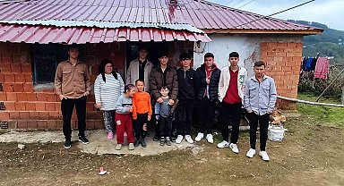 Ordu'da meslek lisesi öğrencileri, ihtiyaç sahibi ailelerin elektrik tesisatlarını yeniledi