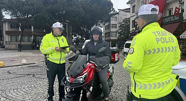 Ordu'da motosiklet sürücülerine sıkı denetim: 4 saatlik denetimde 70 bin 269 lira ceza yazıldı