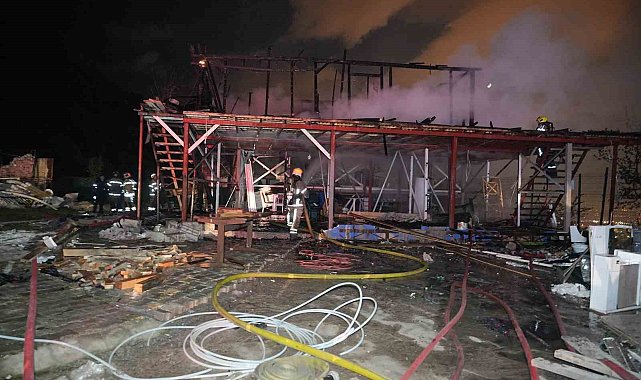 Orman içerisindeki baraka yangında kül oldu