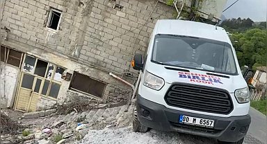 Osmaniye'de okul servisi ile otomobil çarpıştı: 9'u öğrenci 11 yaralı
