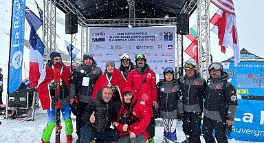 Otizmli özel sporcular, Dünya Kayak Şampiyonası'nda 3 madalya kazandı