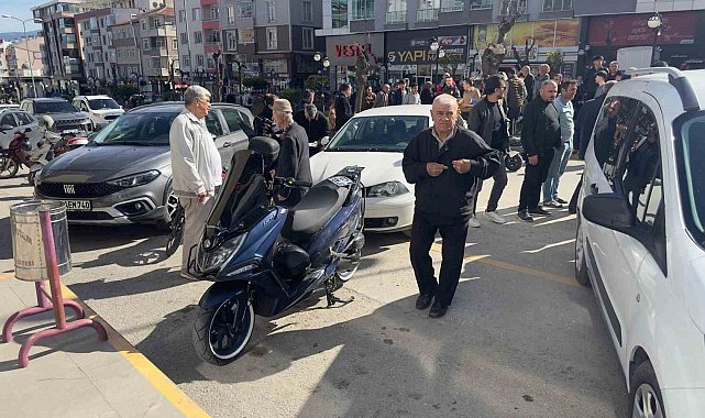 Otomobil ile motosiklet çarpıştı: 2 yaralı
