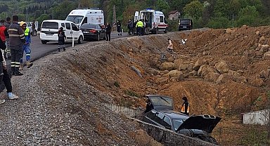 Otomobil yol çalışması için alternatif açılan yoldan şarampole uçtu, 3 yaralı