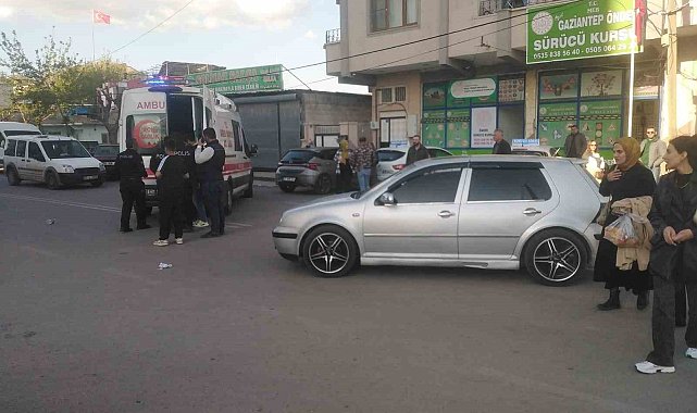 Otomobile çarpan motosiklet sürücüsü yaralandı