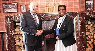 Özakalın'dan Güney Afrika Cumhuriyeti ile işbirliği çağrısı