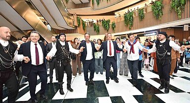 Özbekistan'da Trabzon günleri