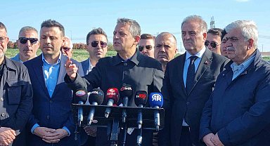 Özgür Özel: "İmamoğlu'nun bütün programlarına bakın, o çanta jammer çantası"