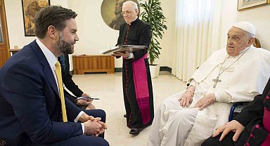 Papa Francis, ABD Başkan Yardımcısı Vance ile görüştü
