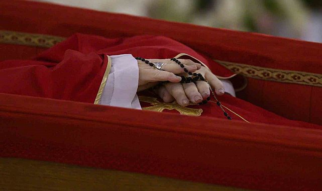Papa Francis'in cenaze töreni 26 Nisan'da