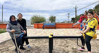 Park hayali gerçekleşen 77 yaşındaki gazi eşi torunlarıyla doyasıya eğlendi