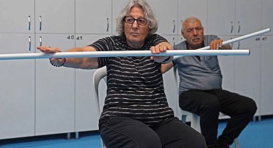 Parkinson hastaları sporla hayata bağlanıyor