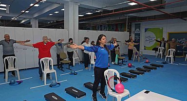 Parkinson hastaları sporla hayata bağlanıyor