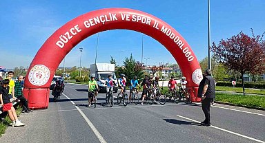 Pedallar okul sporları için döndü