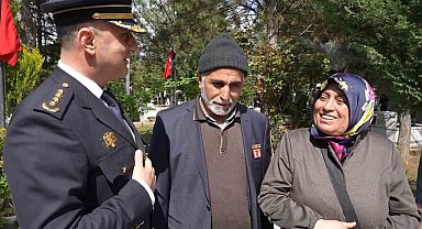 PMYO öğrencileri, şehit annesine oğlunu hatırlattı: "Oğlumu görmüş gibi oldum, kokusunu aldım"