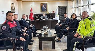 Polis Haftası nedeniyle Kaymakam'ı ziyaret ettiler