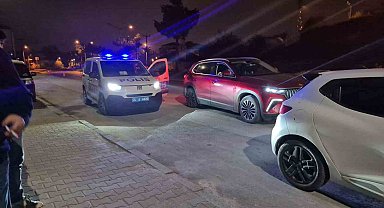 Polisi gören geri manevra yaparak kaçtı