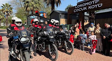 Polislerden çocuklara sürpriz