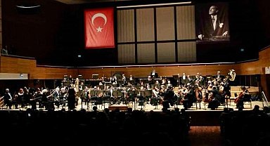 Prof. Dr. Ayhan Kızıl'ı 10. yıl anmak konseri