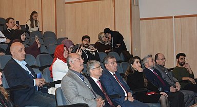 Prof. Dr. Şeker: "Aydınoğulları, Anadolu'nun Türkleşmesinde önemli rol oynamıştır"