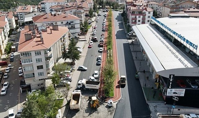 Pursaklar Belediyesi, yol yenileme çalışmalarına başladı