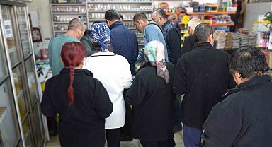 "Boykot" çağrısına alışverişle cevap verdiler