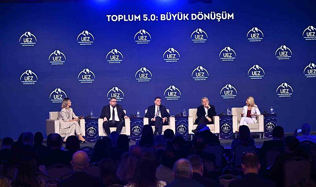 "En akıllı toplum, teknolojiyi en insani kullanan olacak"