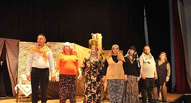 Ruh Sağlığı hastalarından tiyatro performansı