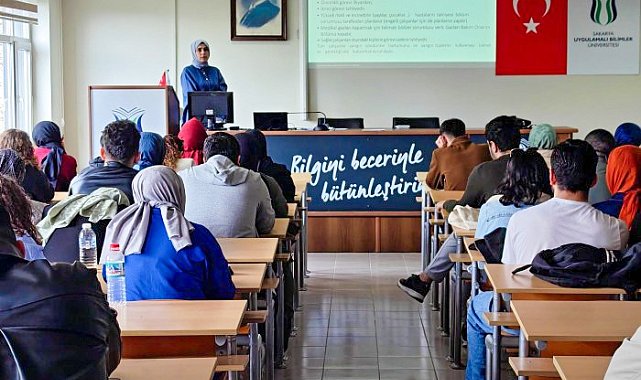 Sağlık bilimleri öğrencilerine iş sağlığı eğitimi