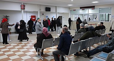 Sakarya Büyükşehir vatandaşlara şifa dağıtıyor... Tıp Merkezi'nin hasta sayısı bine yükseldi