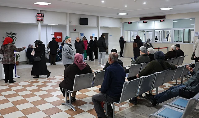 Sakarya Büyükşehir vatandaşlara şifa dağıtıyor... Tıp Merkezi'nin hasta sayısı bine yükseldi
